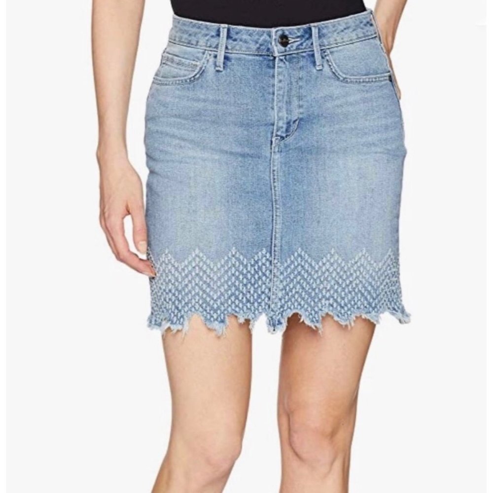 Sam Edelman Blue Denim The Jenny Skirt Size 26 Frayed Hem NWT Mini